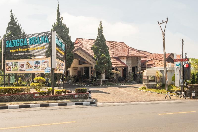 Capital O 1256 Sangga Buana Resort And Convention Hotel Tjiandjur Exterior foto